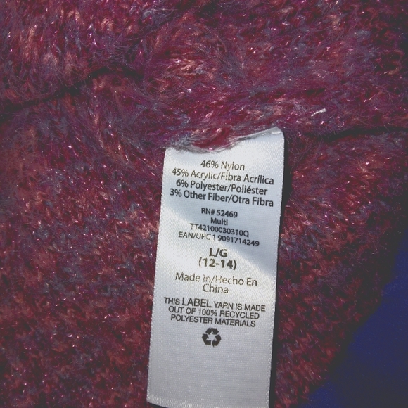 Women's/Junior Sweater - Picture 4 of 4